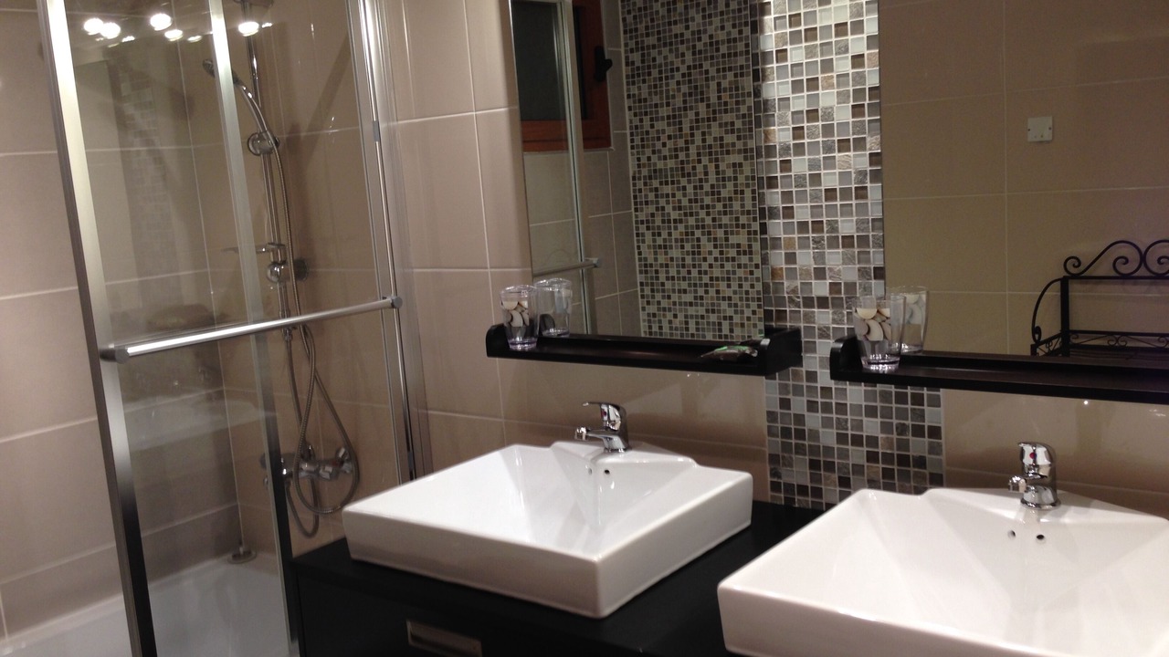 Photo of Bathroom in Molini
