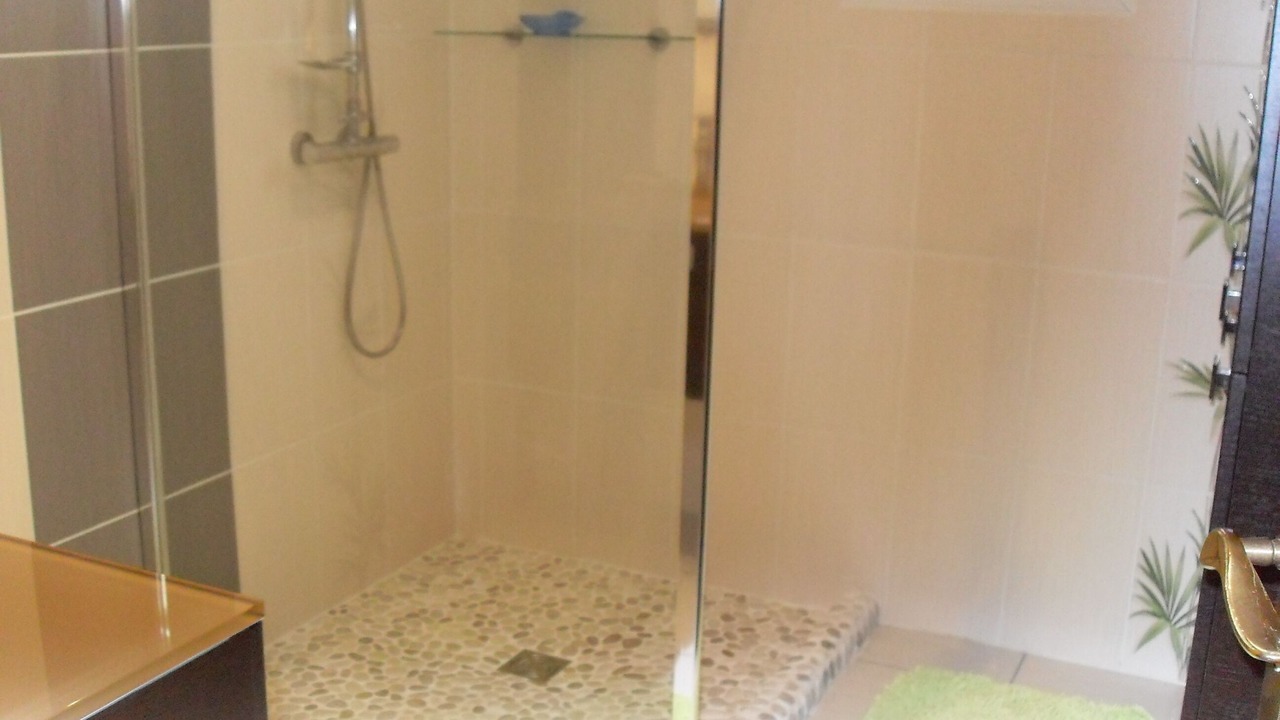 Photo of Bathroom in Afa