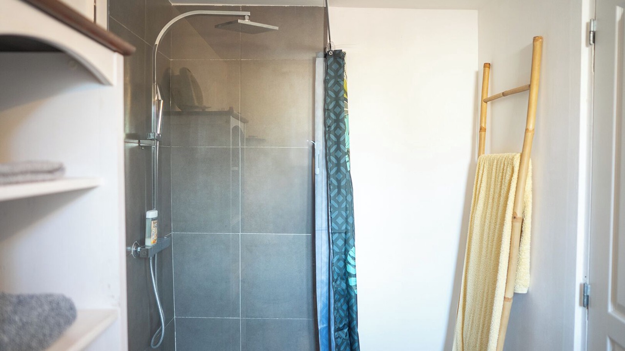 Photo of Bathroom in Venzolasca