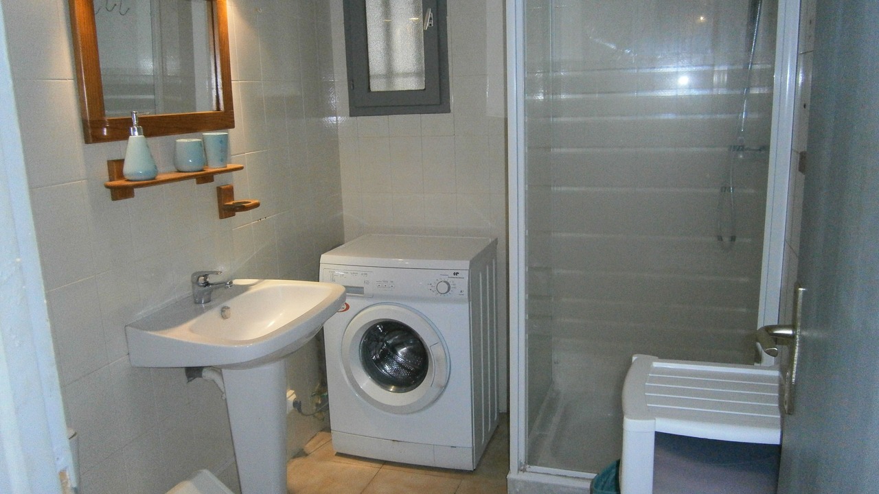 Photo of Bathroom in Belvedere-Campomoro
