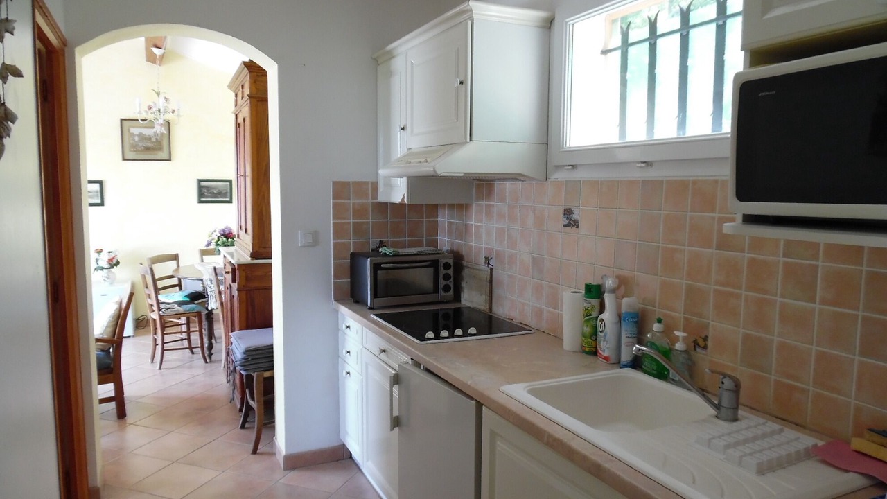 Photo of Kitchen in Belvedere-Campomoro