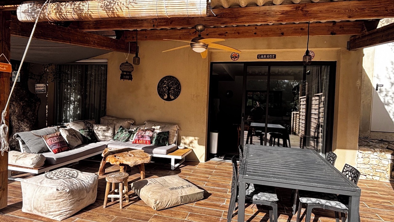 Photo of Outdoor in Bonifacio