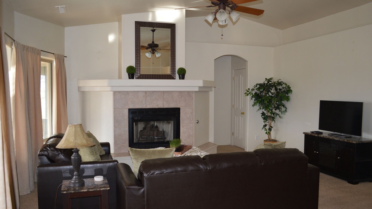 Photo of Livingroom in View Point