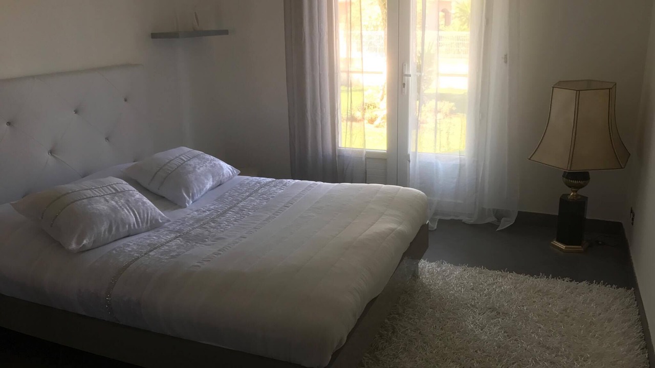 Photo of Bedroom in Biguglia