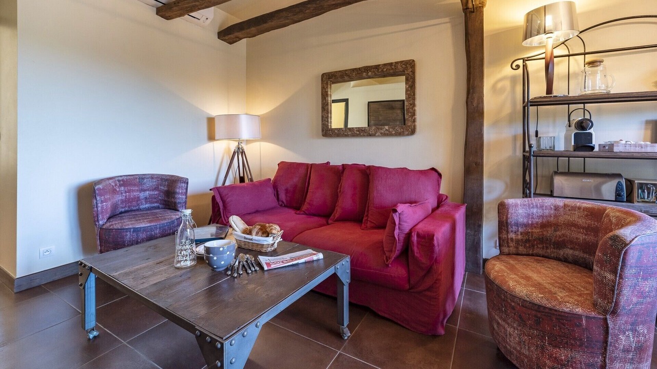 Photo of Livingroom in Bonifacio