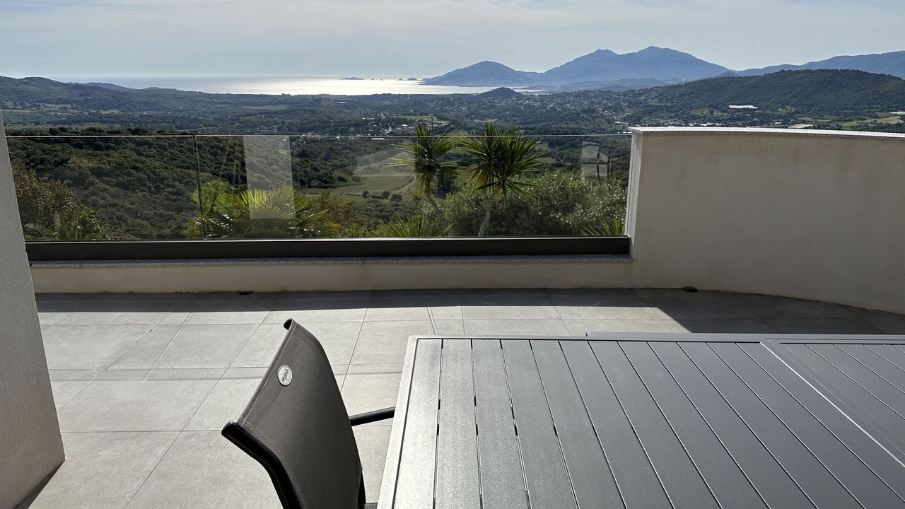 Photo of Patio Balcony in Eccica-Suarella