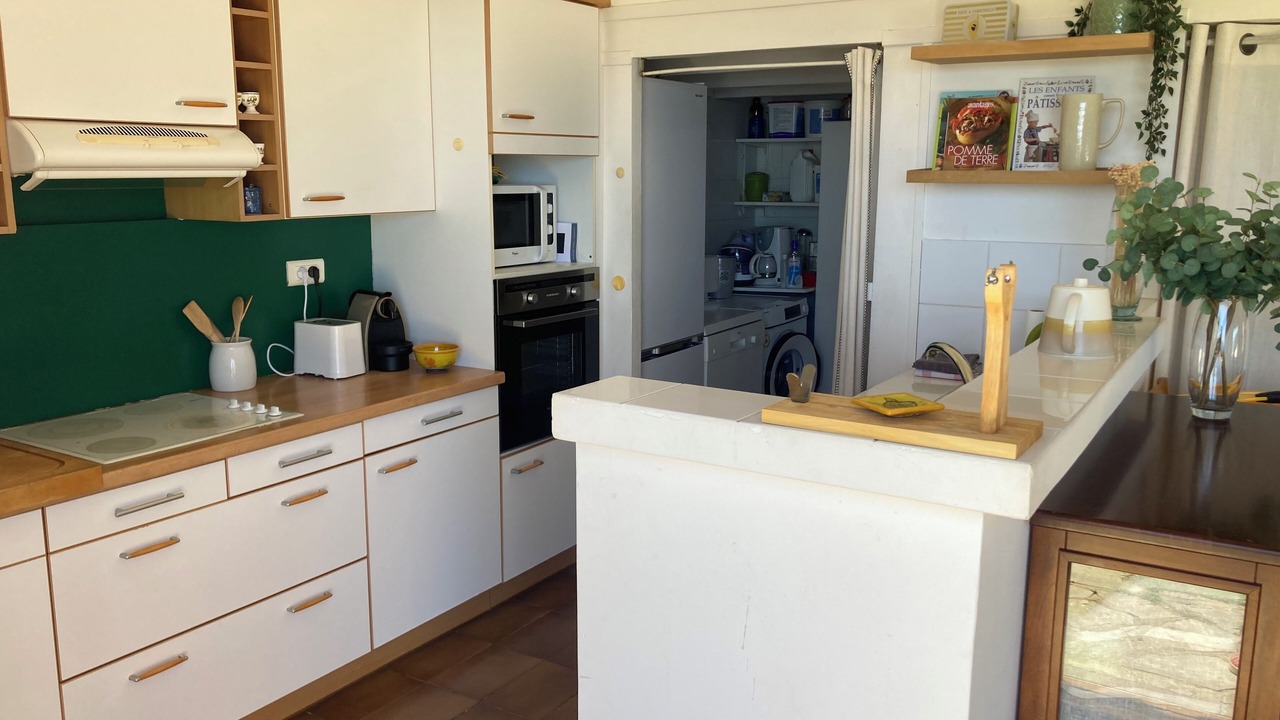 Photo of Kitchen in Sari-Solenzara