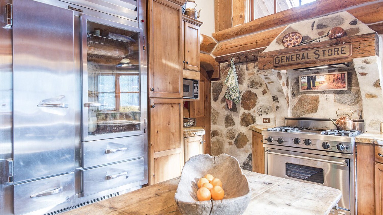Photo of Kitchen in Sundance