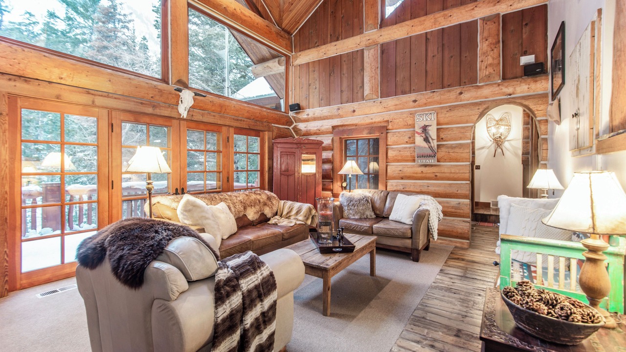Photo of Livingroom in Sundance