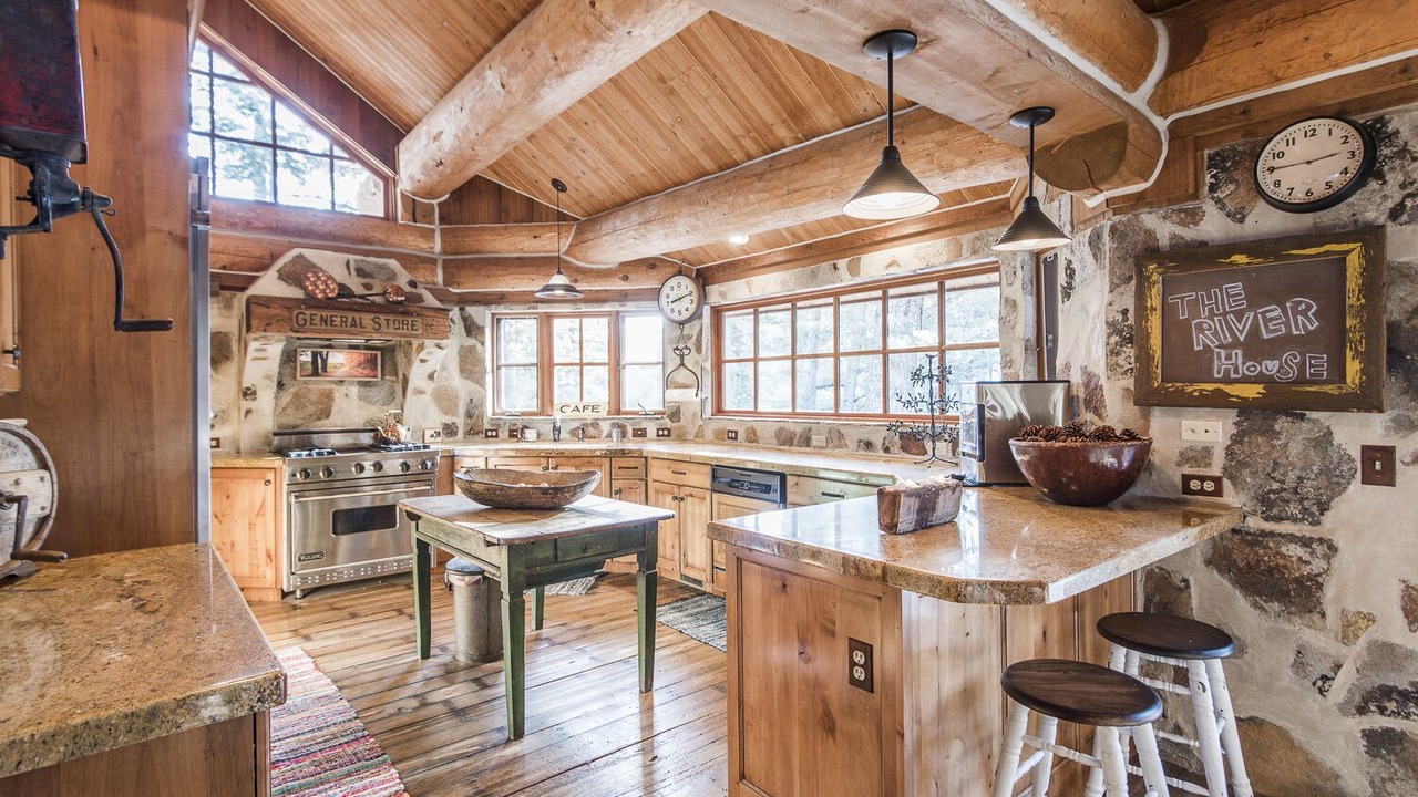 Photo of Kitchen in Sundance