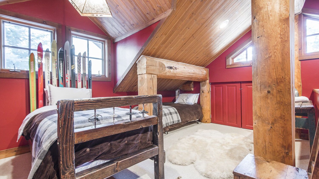 Photo of Bedroom in Sundance