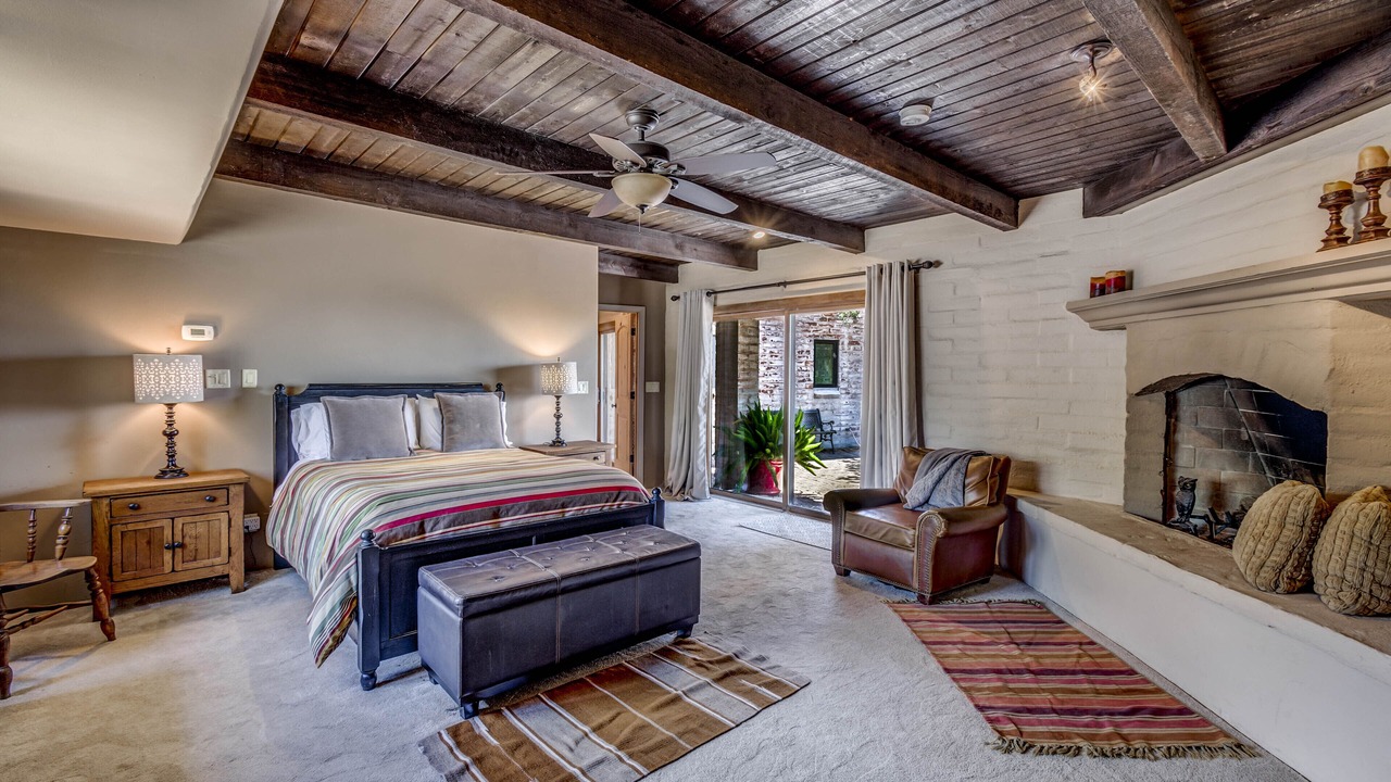 Photo of Bedroom in Catalina Foothills Estates