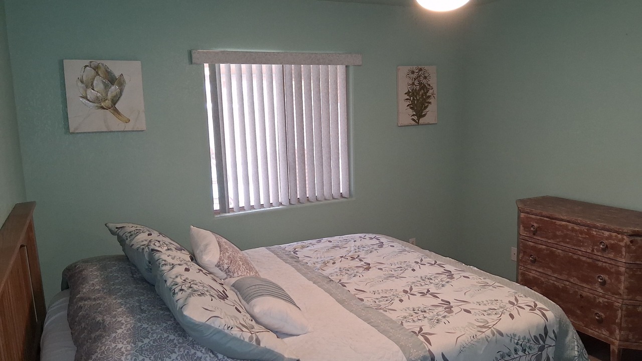 Photo of Bedroom in Desert Foothills