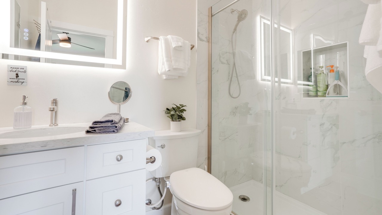 Photo of Bathroom in Dewey-Humboldt