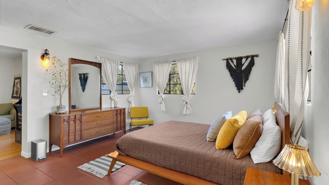 Photo of Bedroom in Armory Park