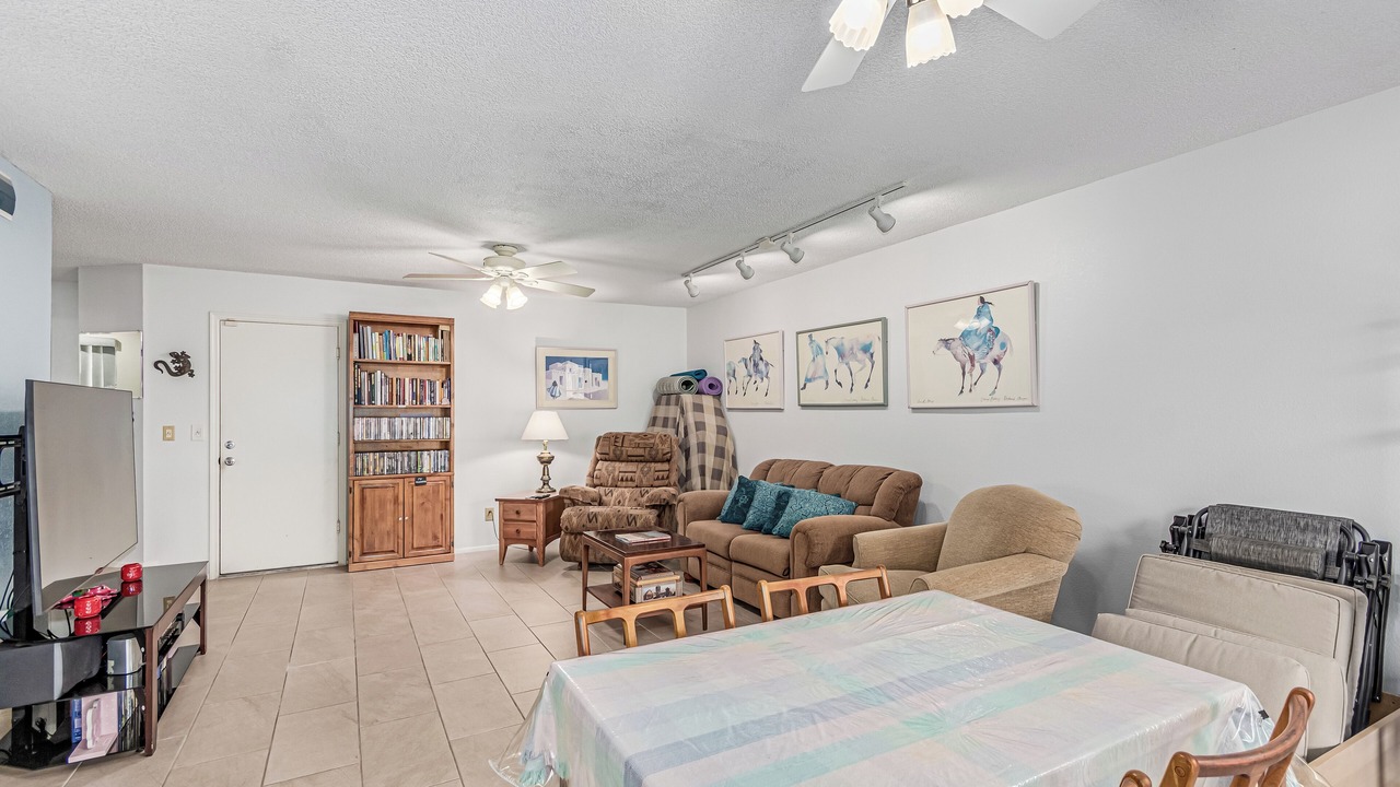 Photo of Livingroom in Ahwatukee Foothills