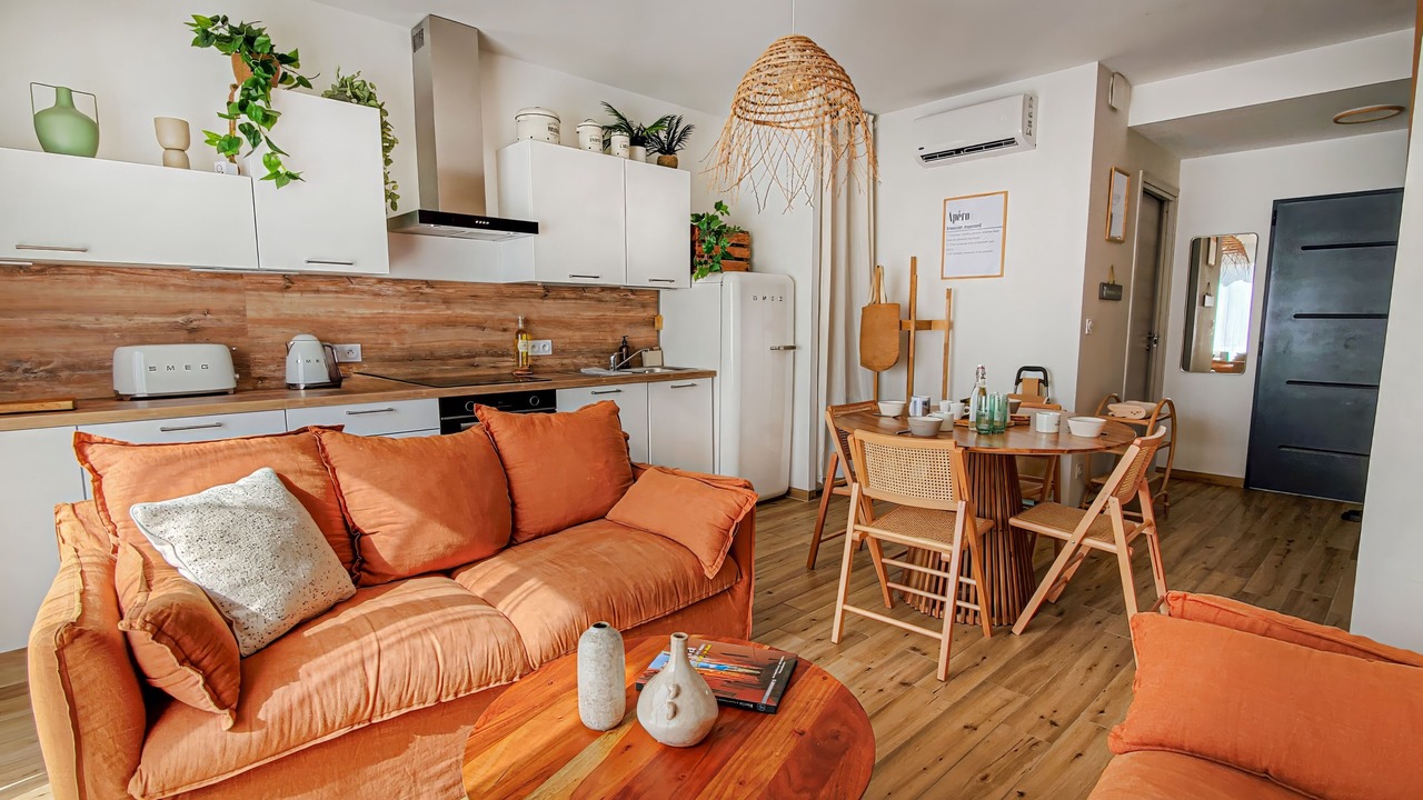 Photo of Livingroom in Pineto