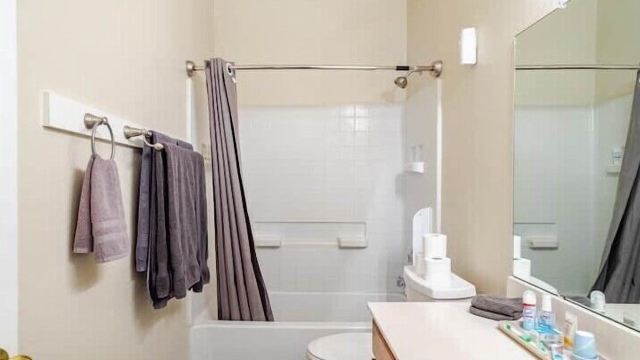 Photo of Bathroom in Westgate Heights
