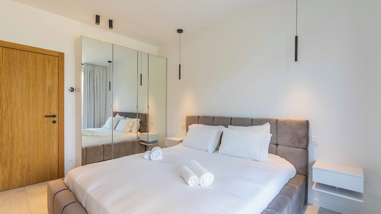 Photo of Bedroom in Pinarellu