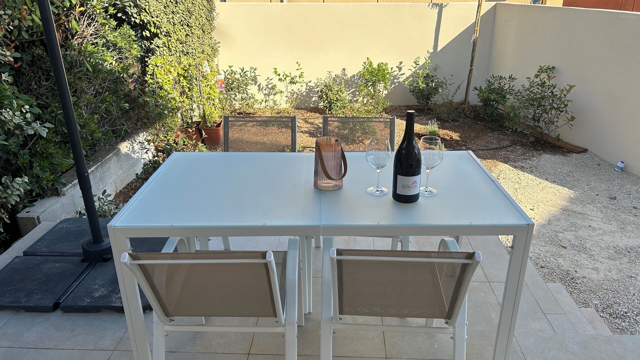 Photo of Outdoor in Sorgues