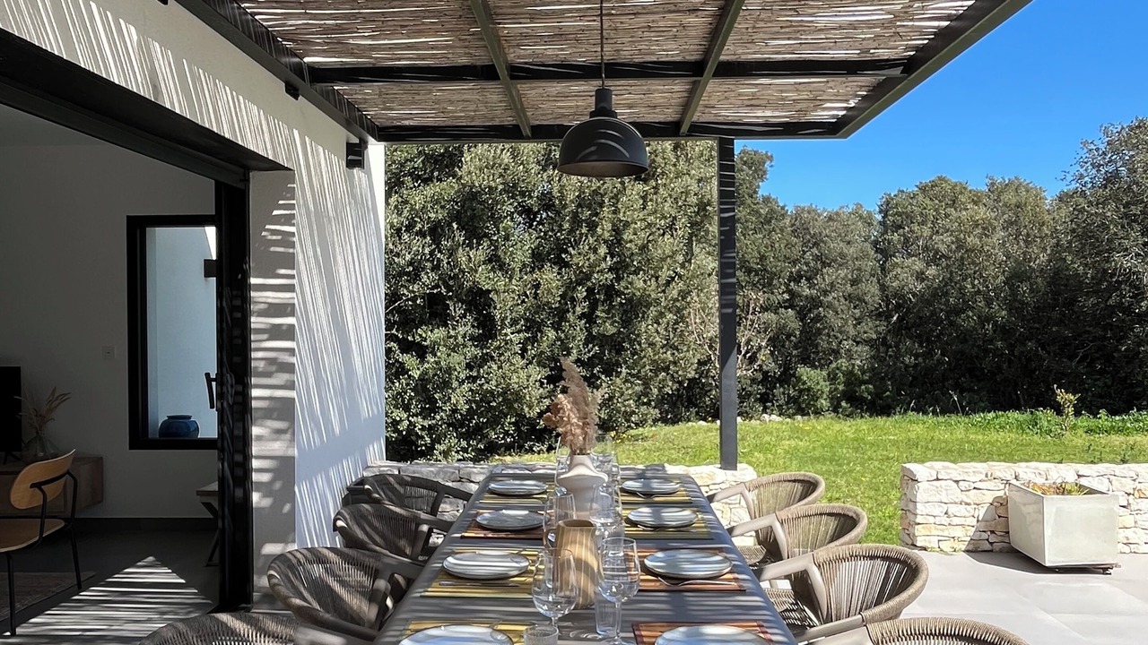 Photo of Outdoor in Bonifacio