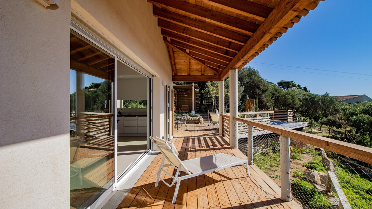 Photo of Patio Balcony in Monacia-d'Aullene