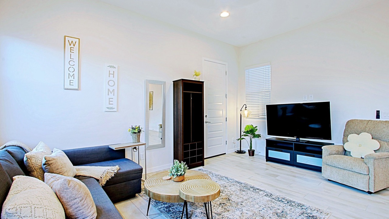 Photo of Livingroom in North Gateway