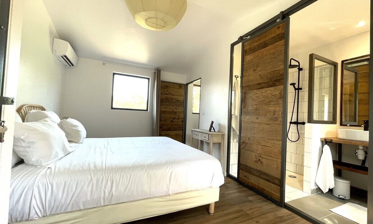 Photo of Bedroom in Bonifacio
