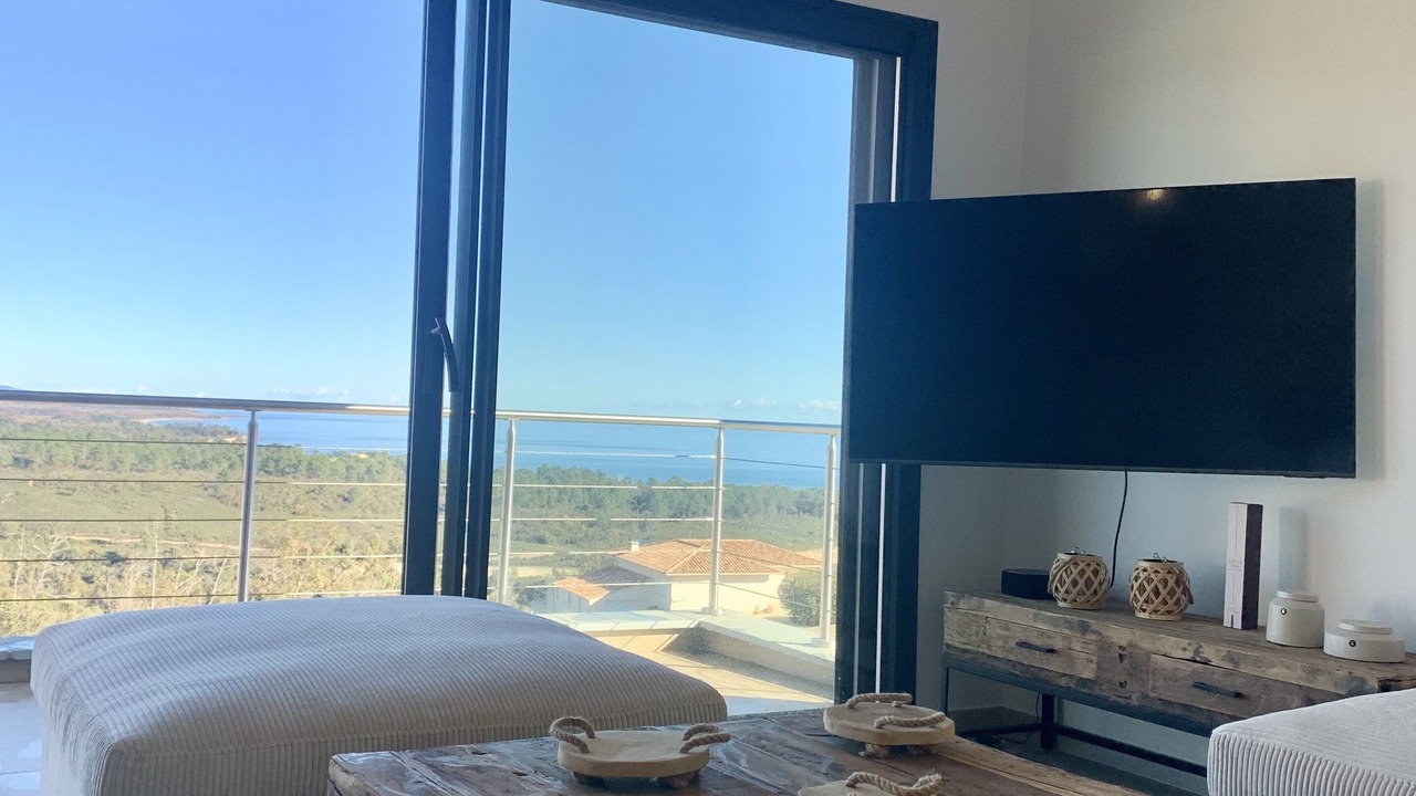 Photo of Livingroom in Solenzara