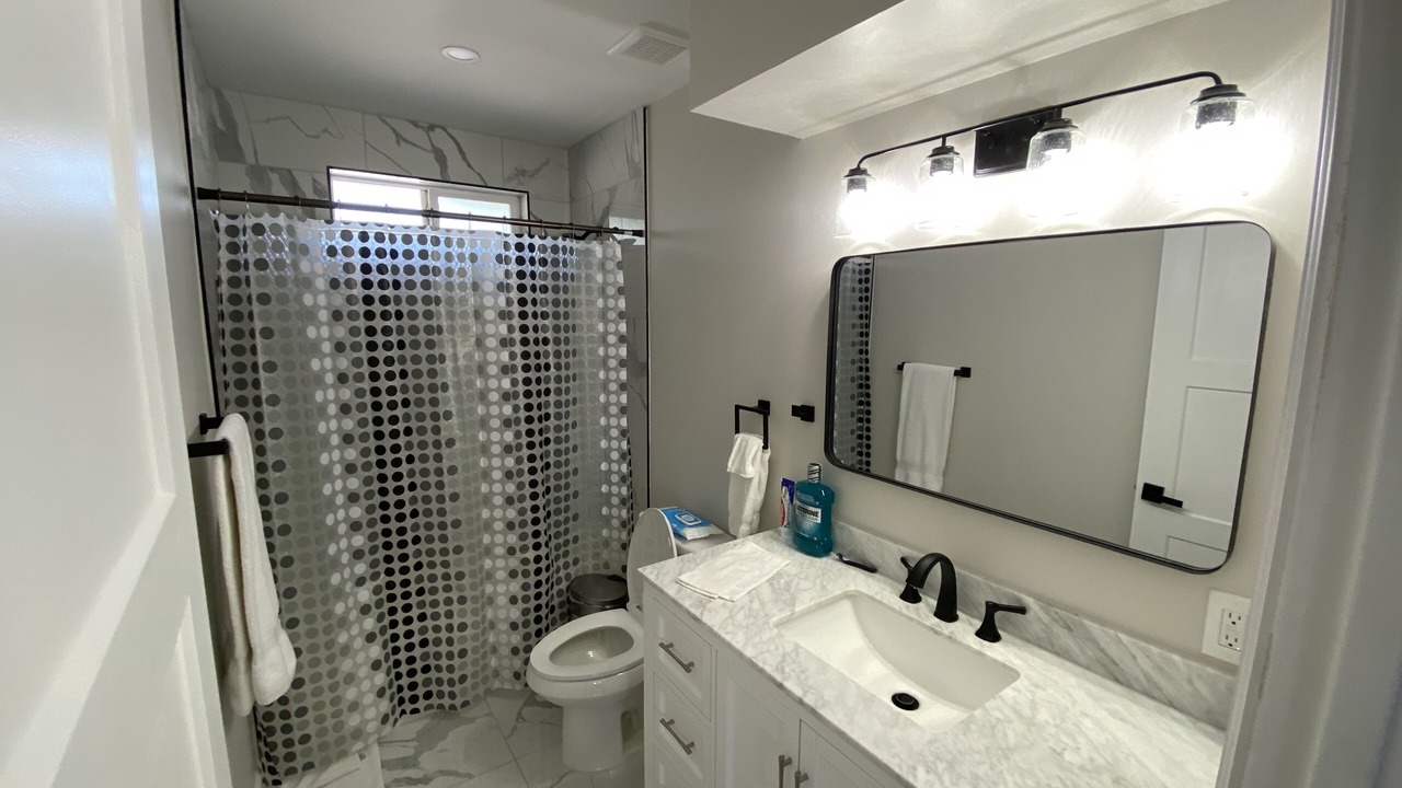 Photo of Bathroom in Maryvale