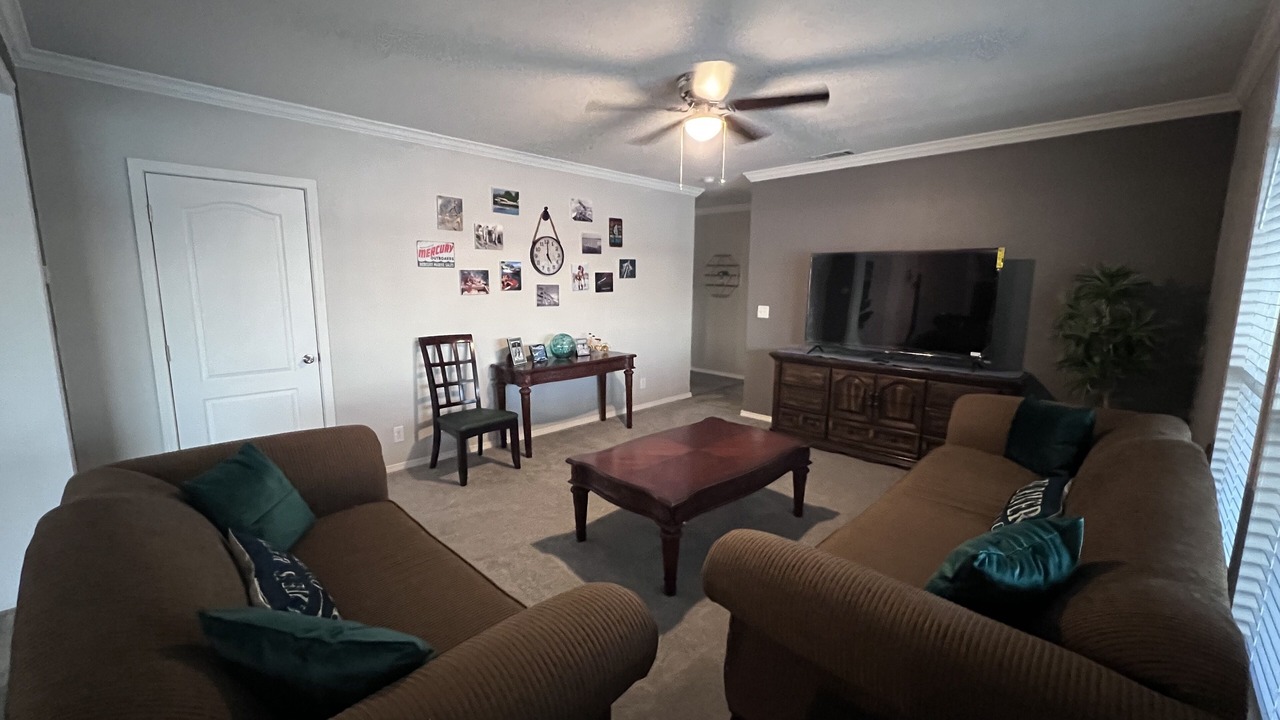 Photo of Livingroom in Mohave Valley