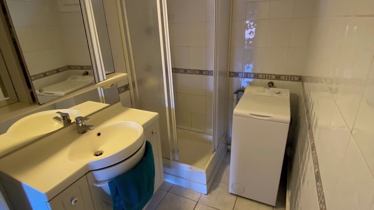 Photo of Bathroom in Molini