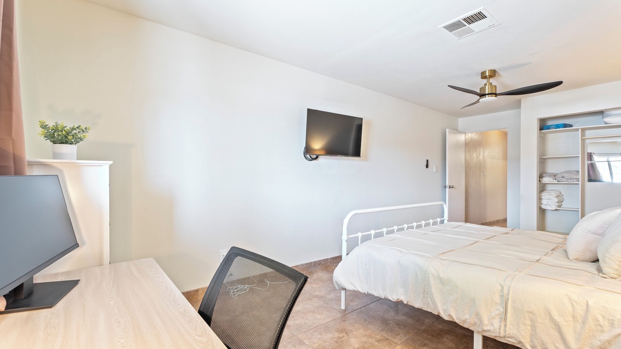 Photo of Bedroom in Maryvale