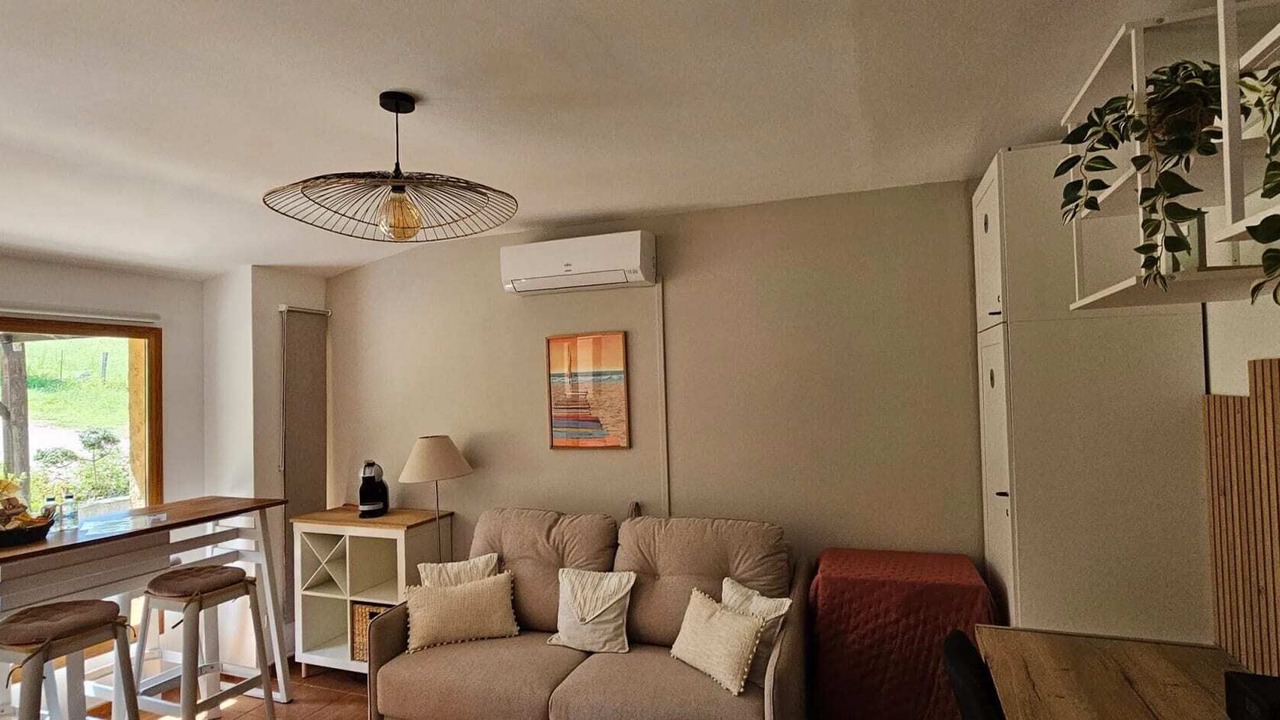 Photo of Livingroom in Serra-di-Ferro