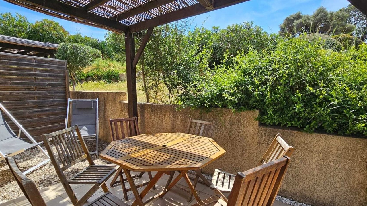 Photo of Outdoor in Serra-di-Ferro