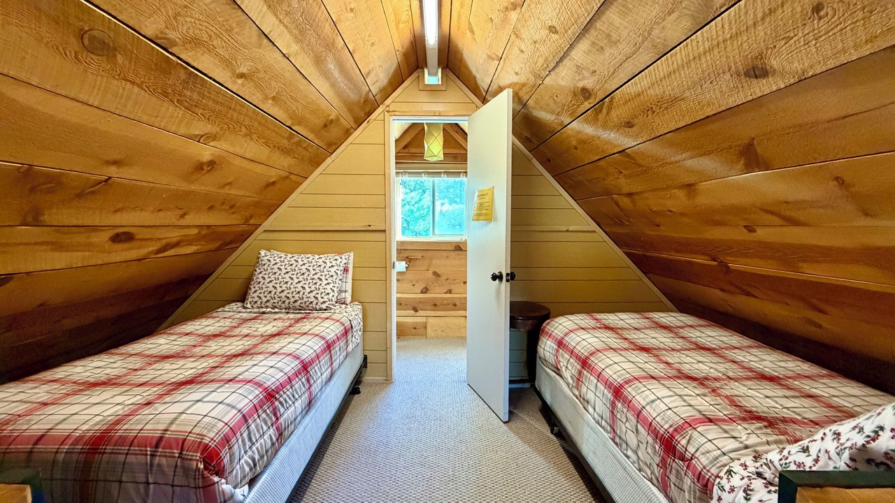 Photo of Bedroom in Meadow View Heights
