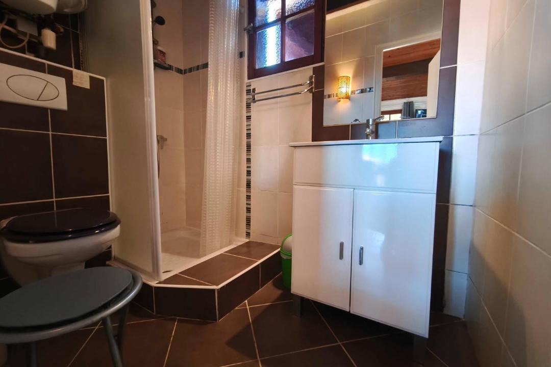 Photo of Bathroom in Molini